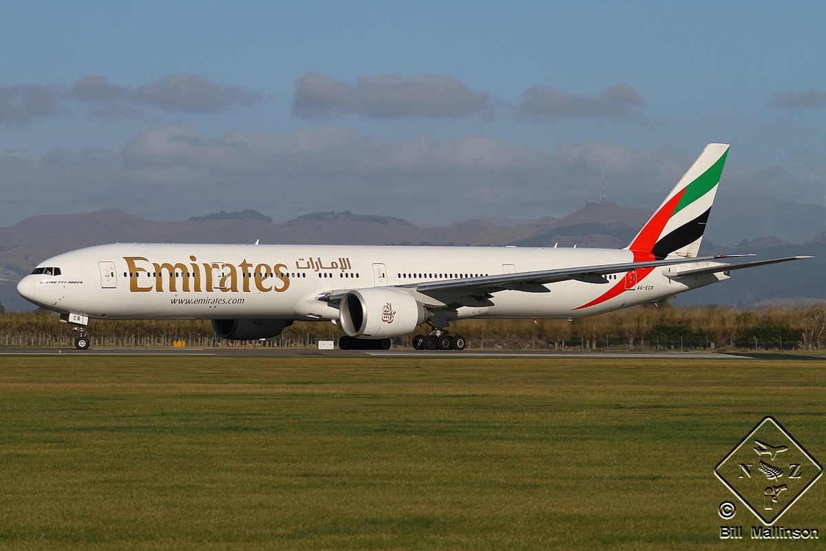 A6-ECR (35592) 2009 Boeing 777-31H(ER)