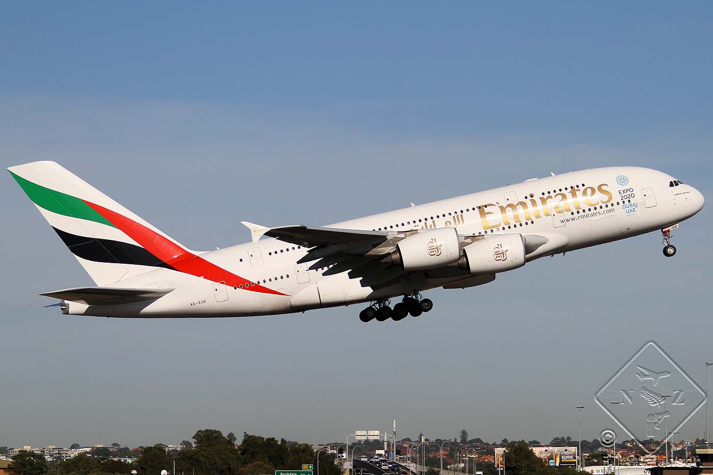 A6-EDE (017) 2008 Airbus A380-861