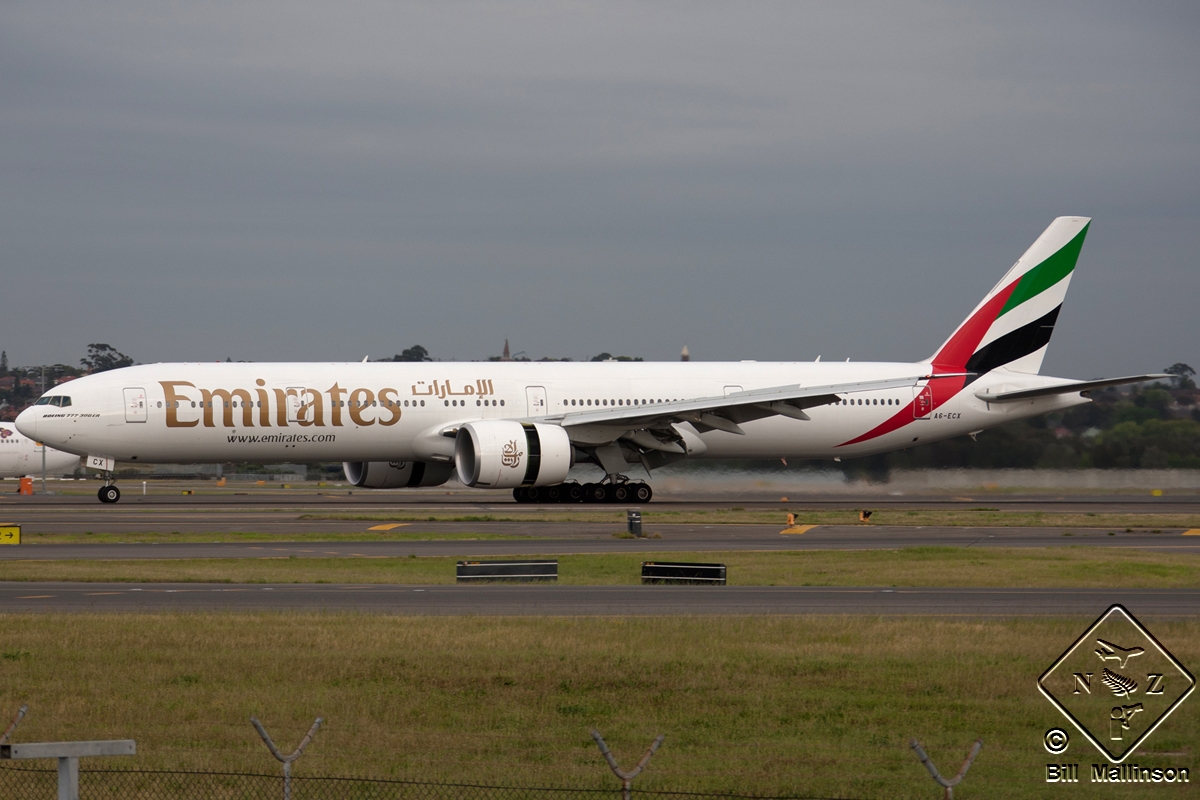A6-ECX (38982) 2009 Boeing 777-31H(ER)