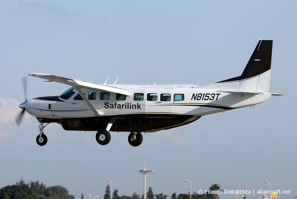 N8153T (208B5072) Cessna 208B Grand Caravan EX