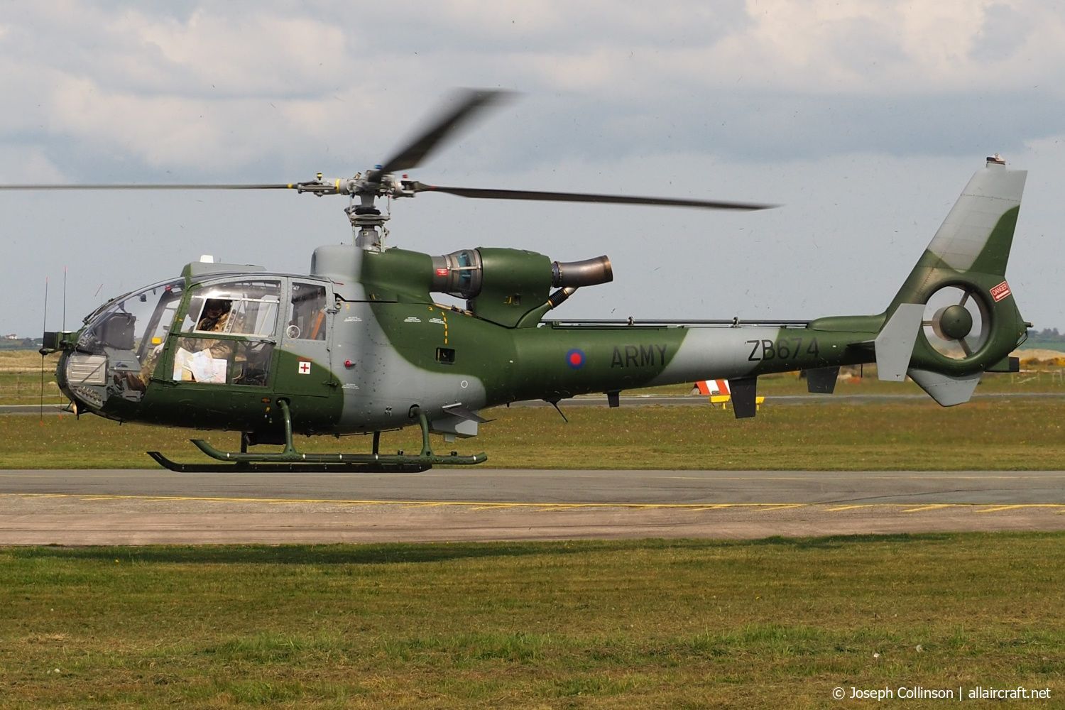 ZB674 (1967) Aerospatiale SA-341 Gazelle AH1