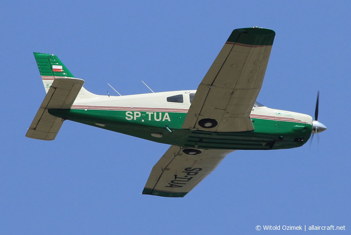 SP-TUA (28-44018) Piper PA-28R-201