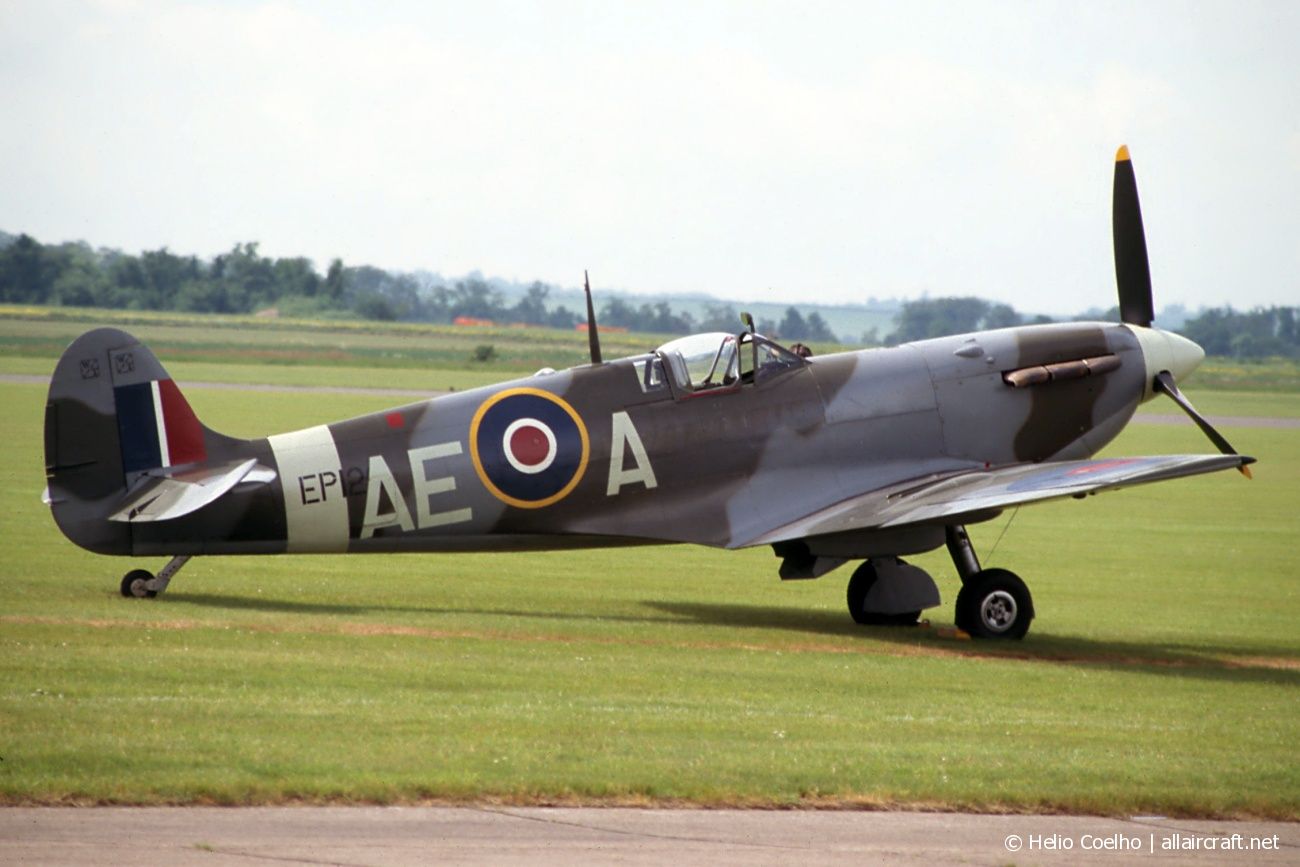 G-LFVB / EP120 1942 Supermarine 349 Spitfire LF.Vb