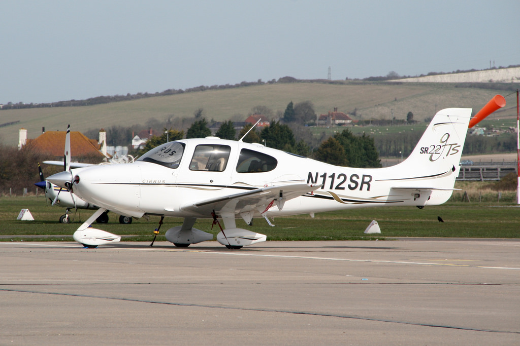 N112SR (1869) 2006 Cirrus SR22 GTS