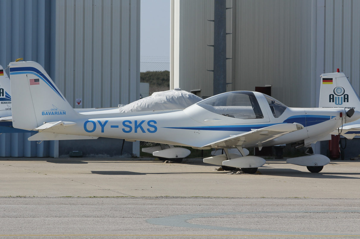 OY-SKS (82035/C) Grob G-115C