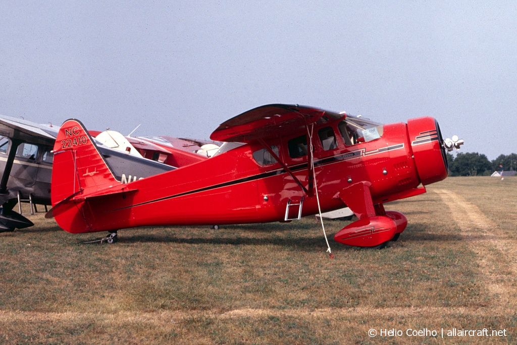 N22410 / NC22410 1940 Howard Aircraft DGA-15P