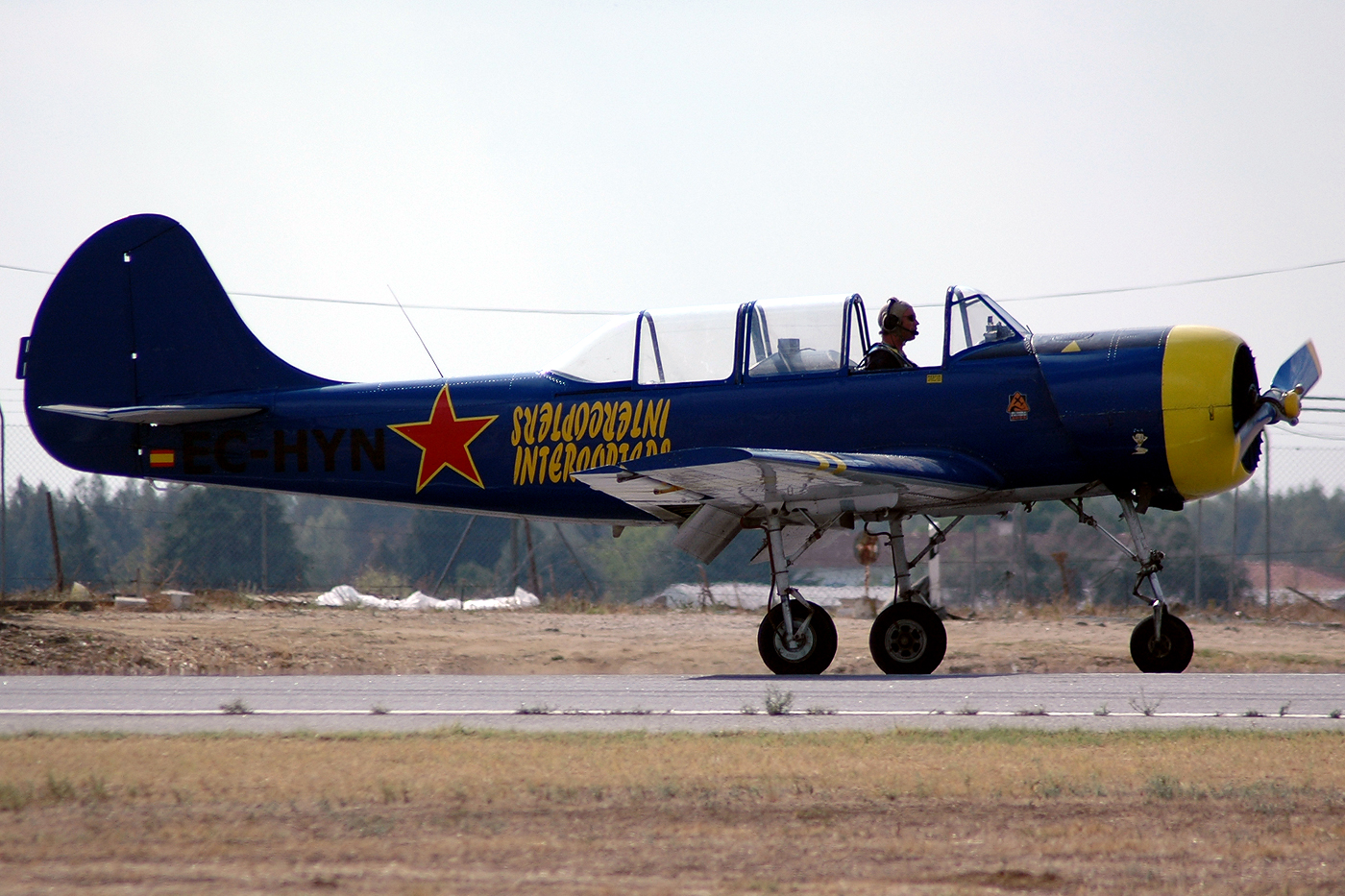 EC-HYN (822403) 1982 Yakovlev Yak-52