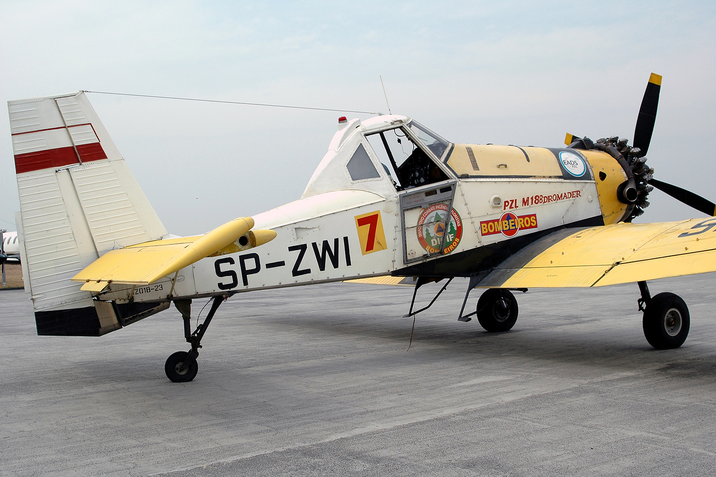 SP-ZWI, (cn 1Z018-23), PZL-Mielec M-18B Dromader