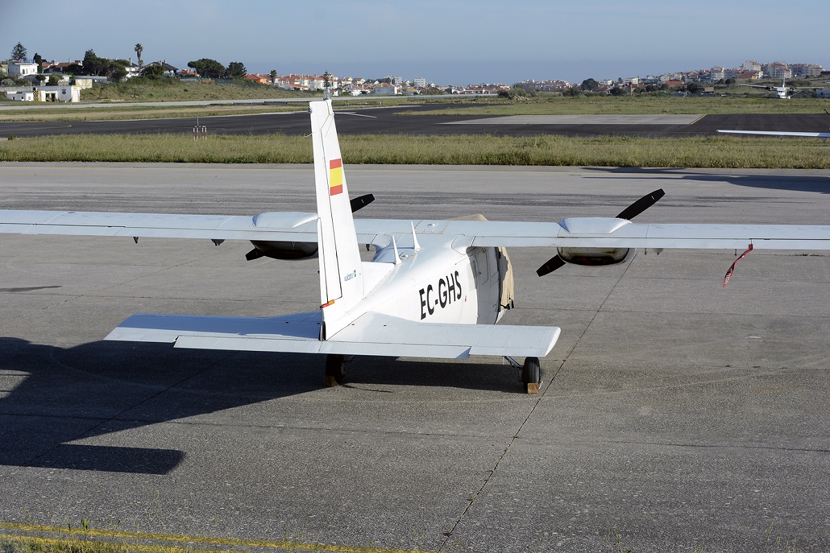 EC-GHS (430) Vulcanair P-68 Observer
