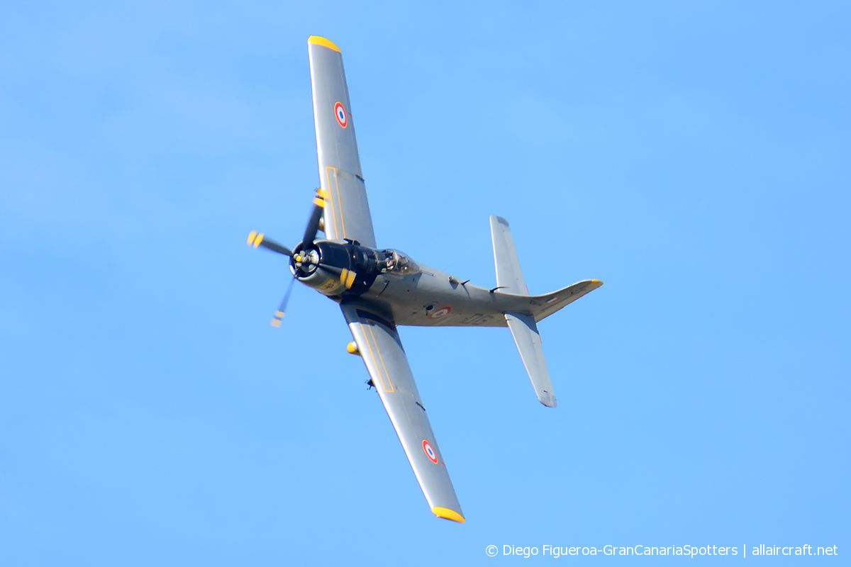 F-AZFN / 125716 Douglas A-1 Skyraider