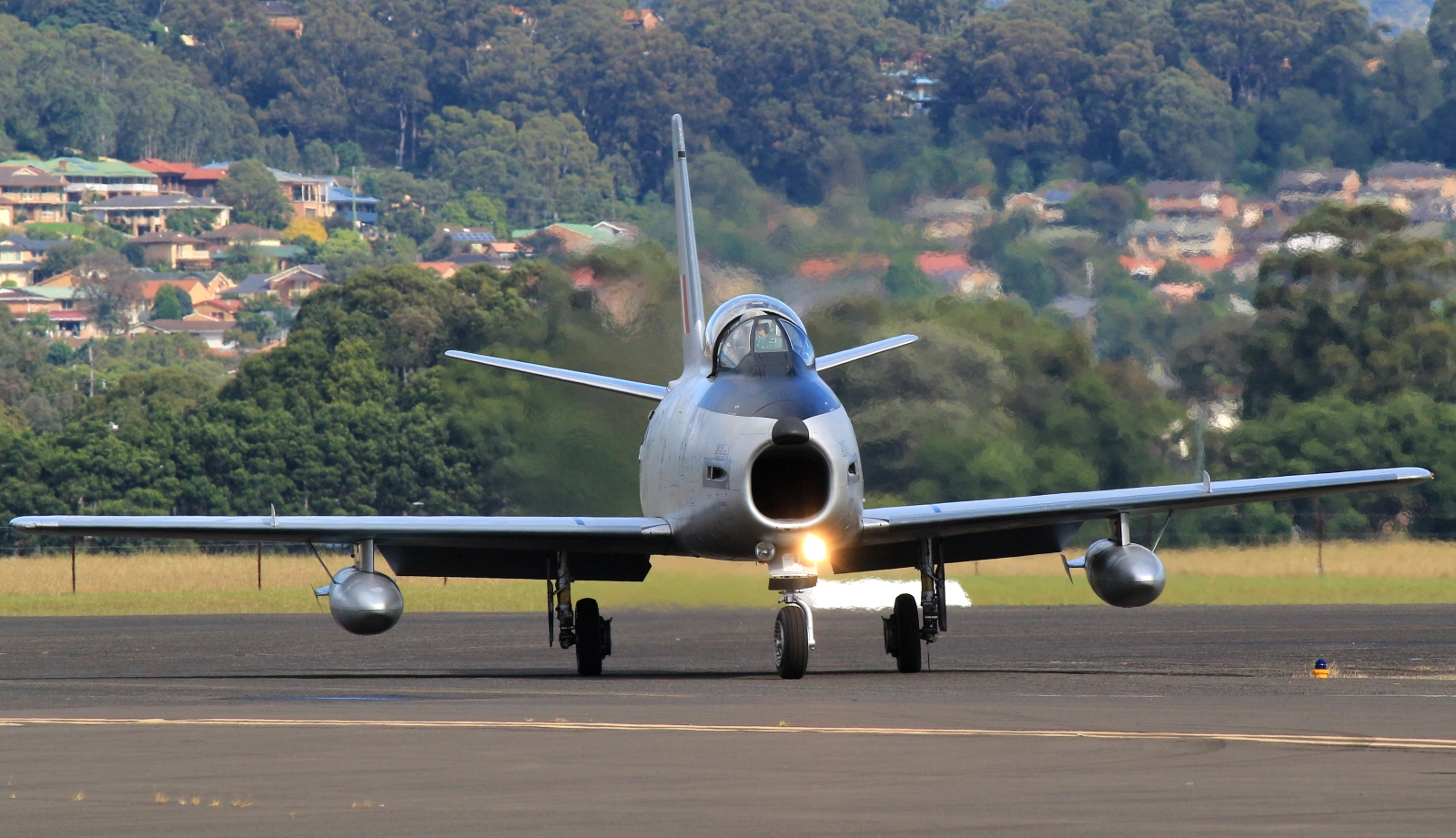 VH-SBR (cn CA27-92) CAC CA-27 Sabre Mk32