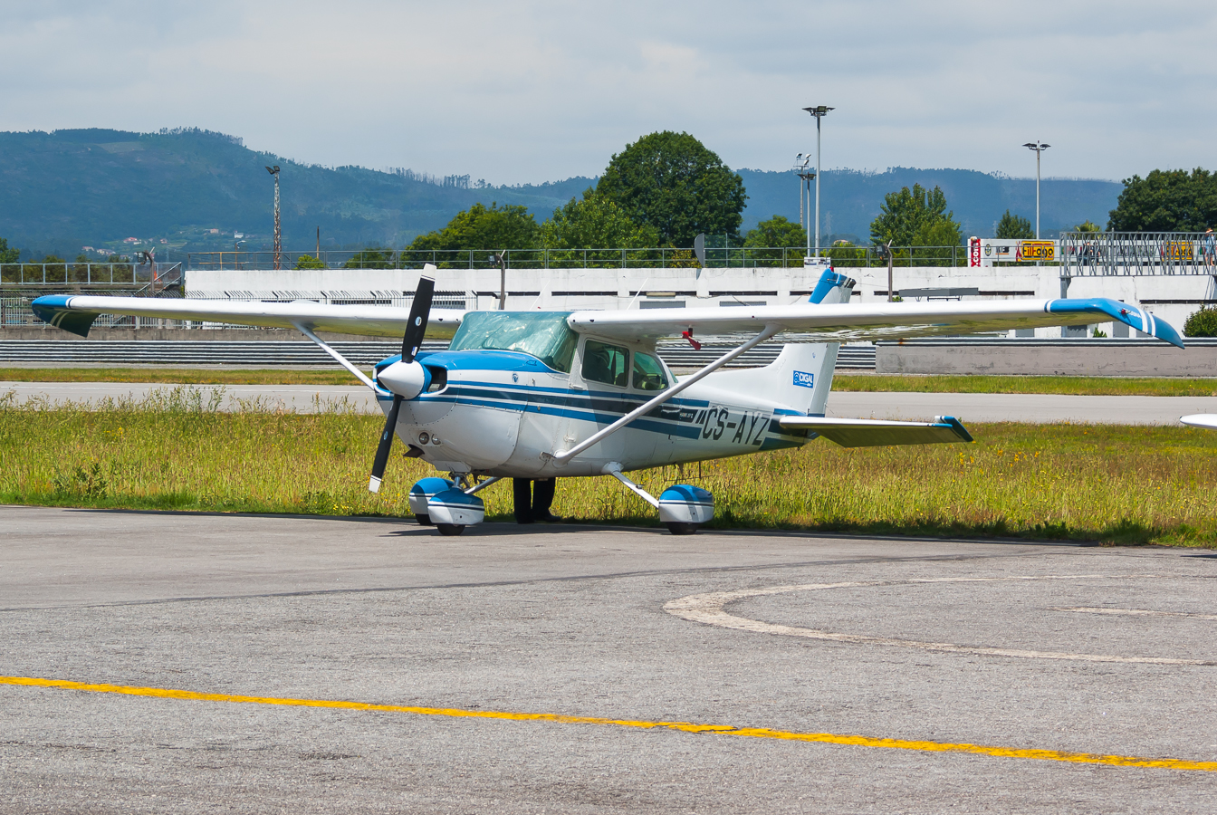 CS-AYZ (R172-3371) Cessna R172 Hawk XP