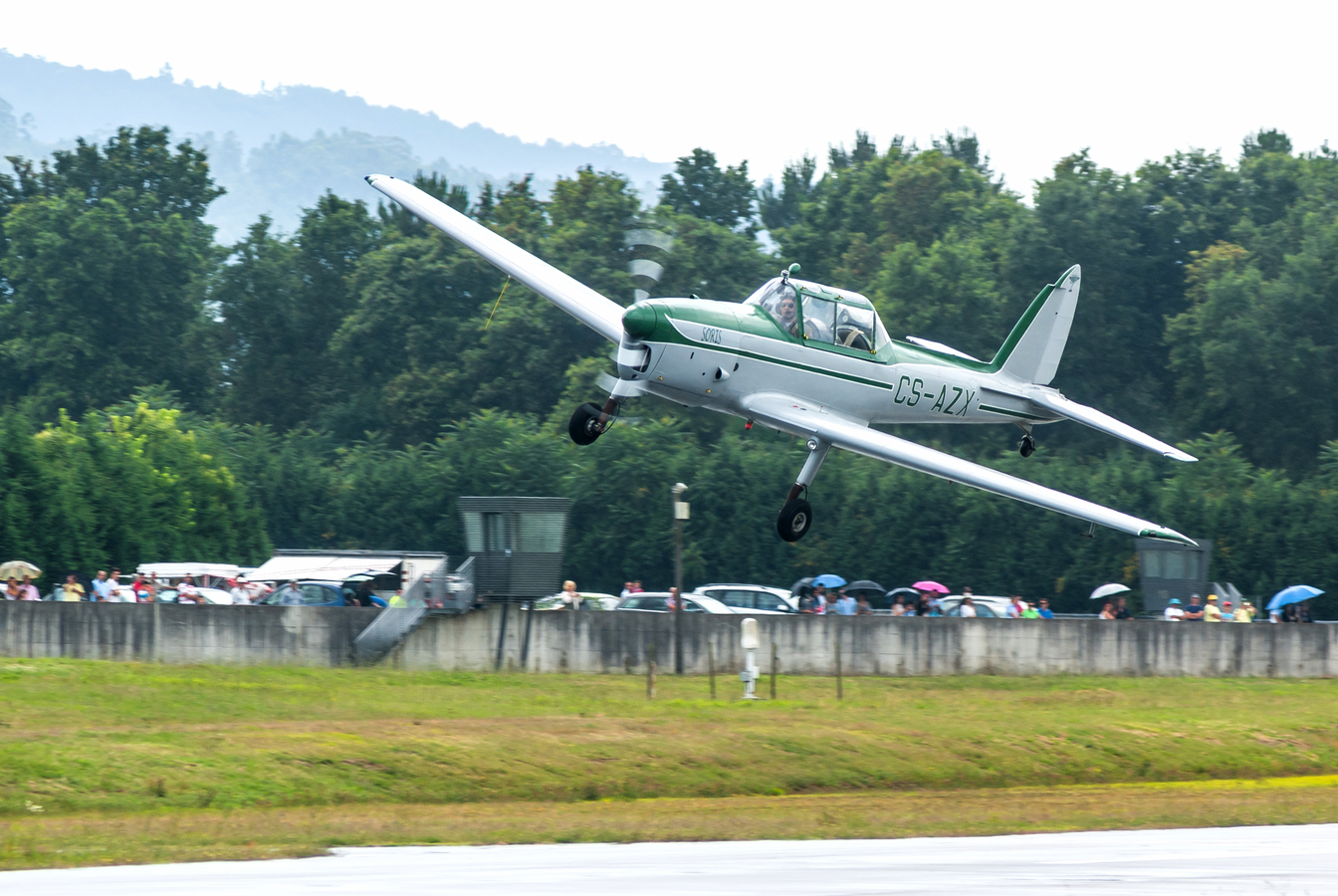 CS-AZX · OGMA DHC-1 Chipmunk T20 · (BGZ / LPBR)
