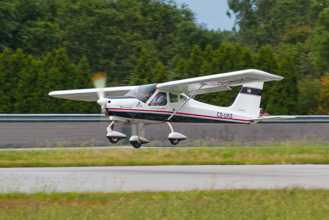 CS-UKS Tecnam P-92 Echo Super