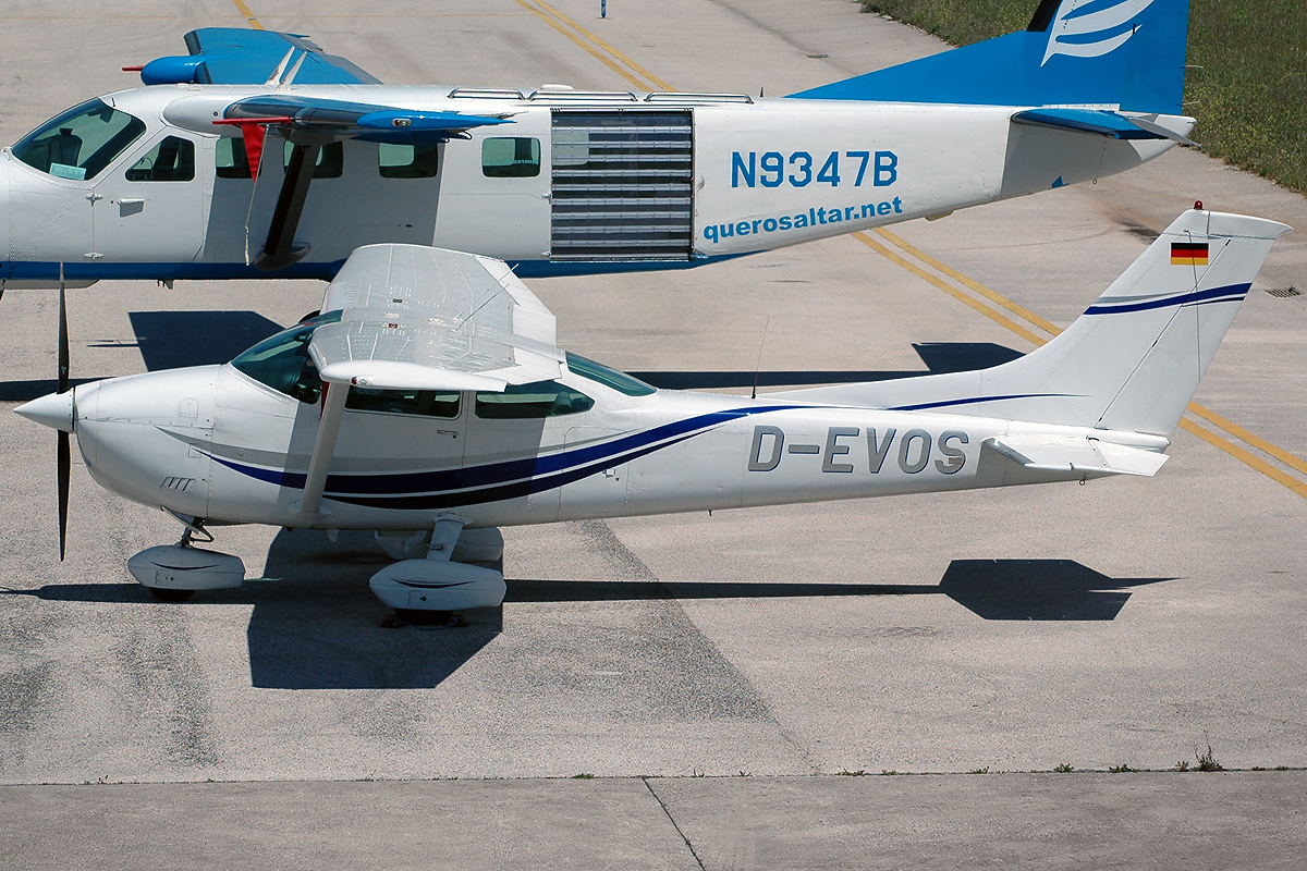 D-EVOS (18266835) 1979 Cessna 182Q Skylane