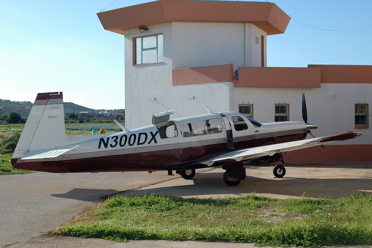 N300DX (27-0311) Mooney M20M