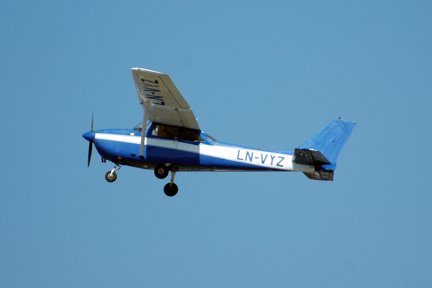 LN-VYZ (F172-0414) Reims-Cessna F172H Skyhawk