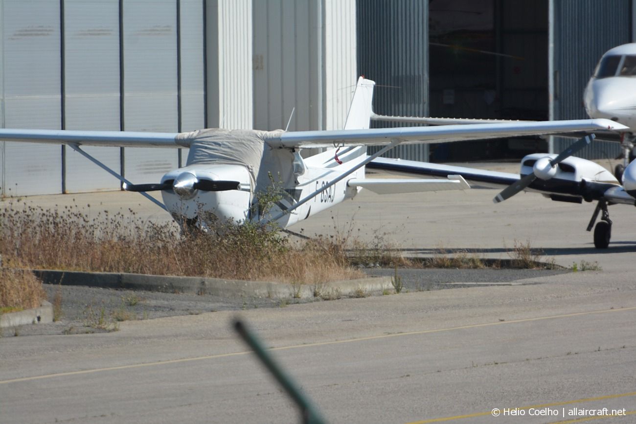 F-GSAJ · Cessna 172RG · (CAT / LPCS)