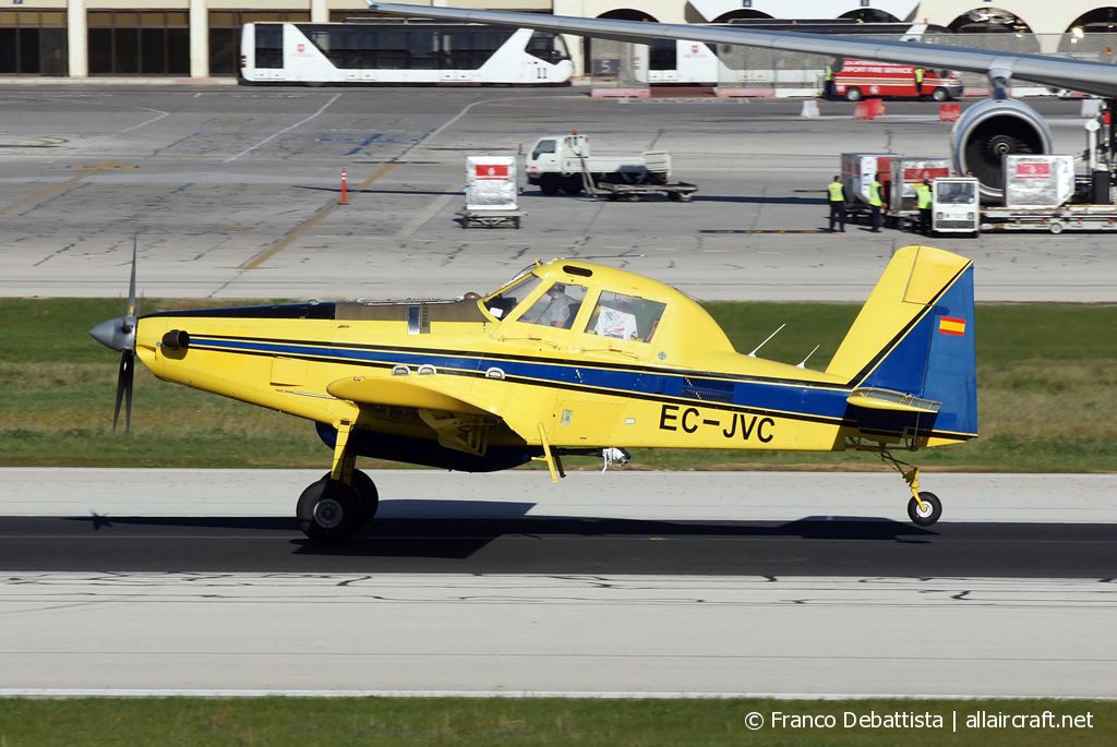 EC-JVC (802-0237) Air Tractor AT-802