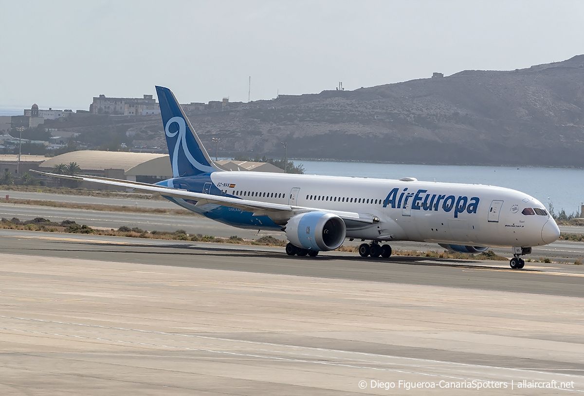 EC-NVX (38779) 2017 Boeing 787-9 Dreamliner