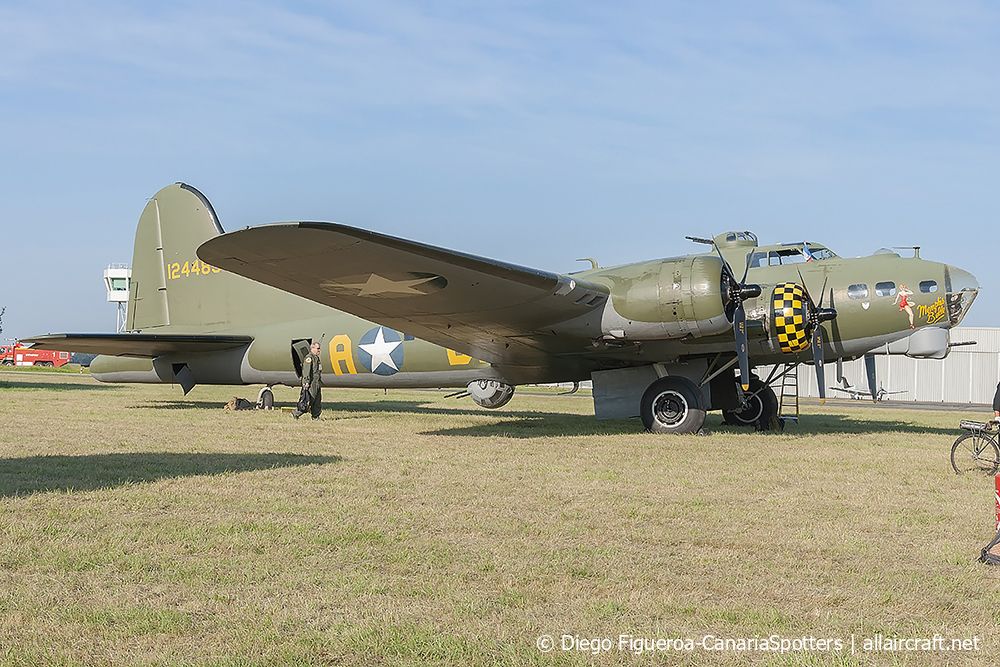 G-BEDF / 124485 1944 Boeing B-17G Flying Fortress