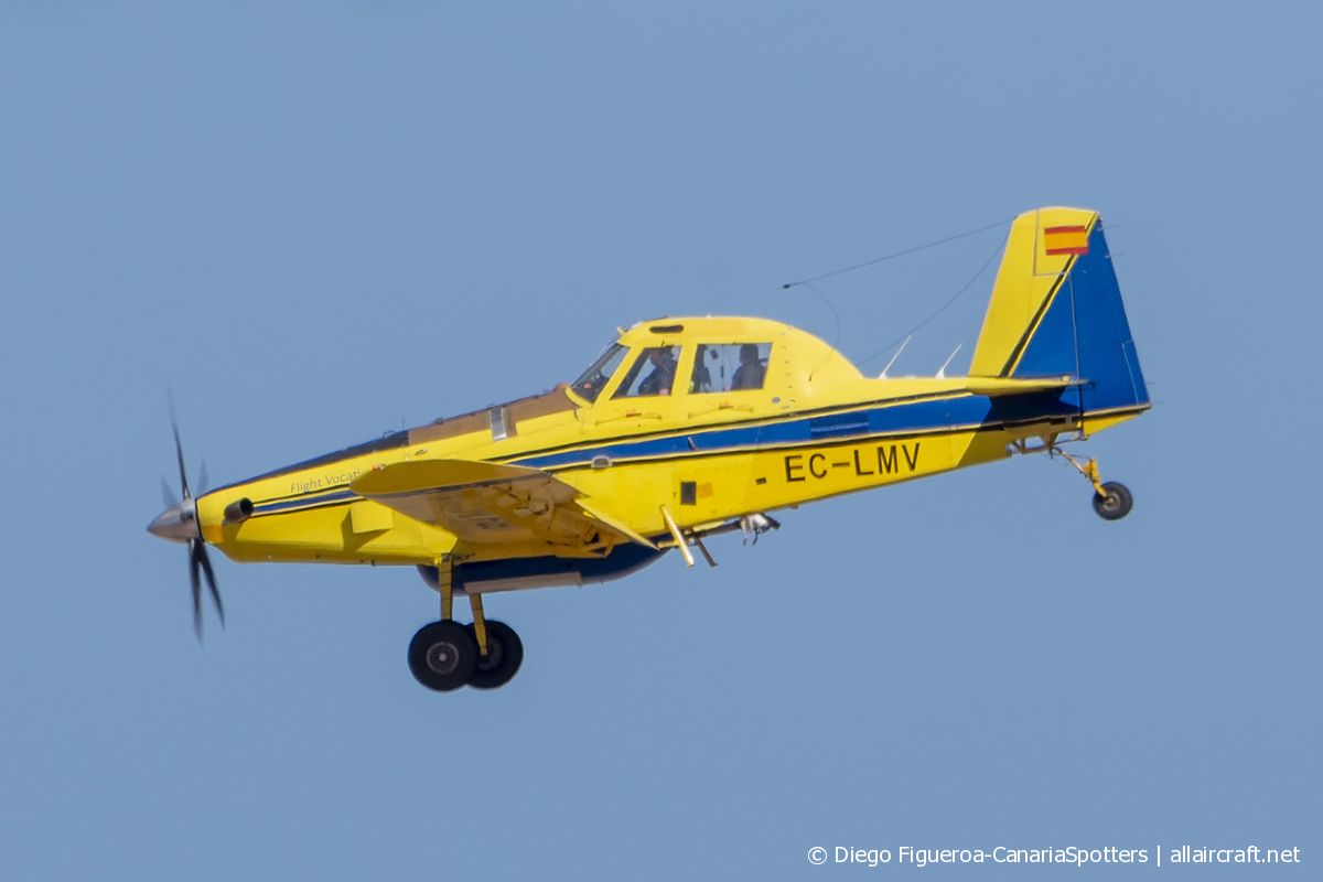 EC-LMV (CN 802-0406) Air Tractor AT-802