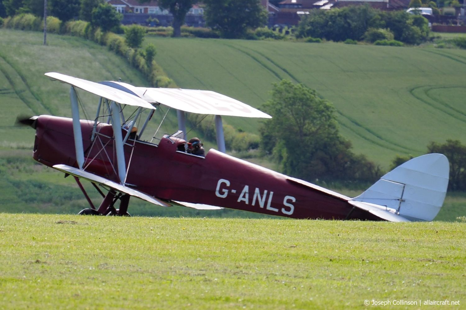 G-ANLS (85862) 1944 DeHavilland DH-82 Tiger Moth