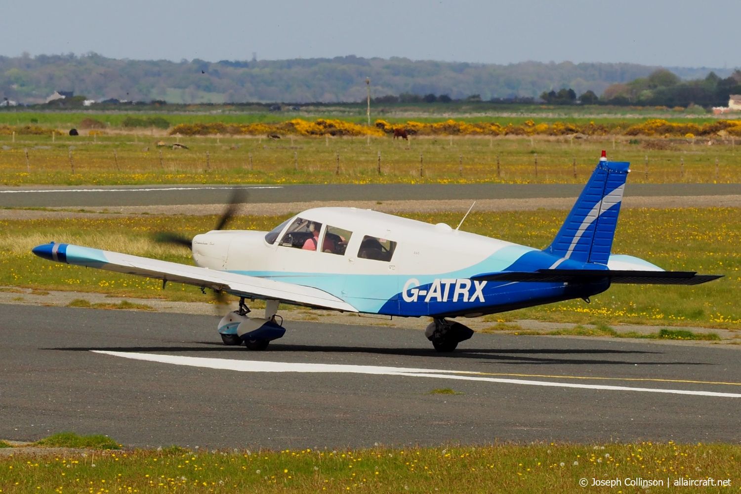 G-ATRX (32-390) 1966 Piper PA-32-260 Cherokee Six