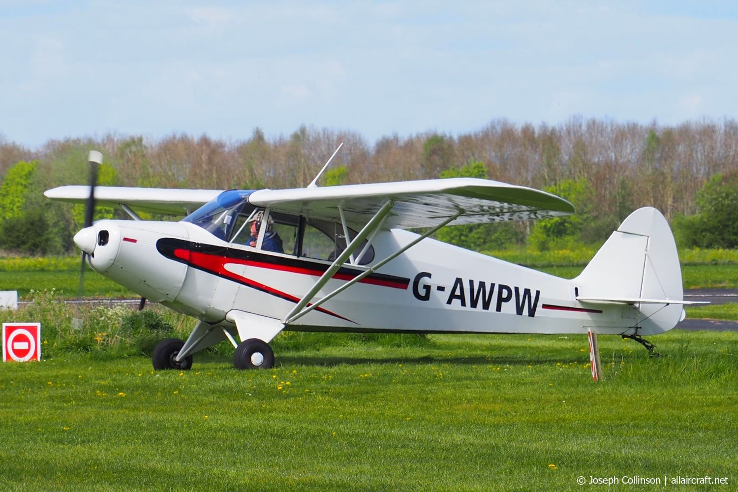 G-AWPW (12-3947) 1947 Piper PA-12 Super Cruiser