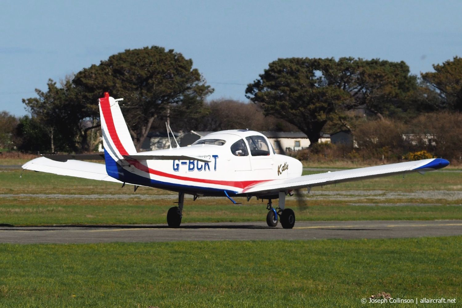 G-BCKT (251) 1974 Fuji FA-200-180 Aero Subaru
