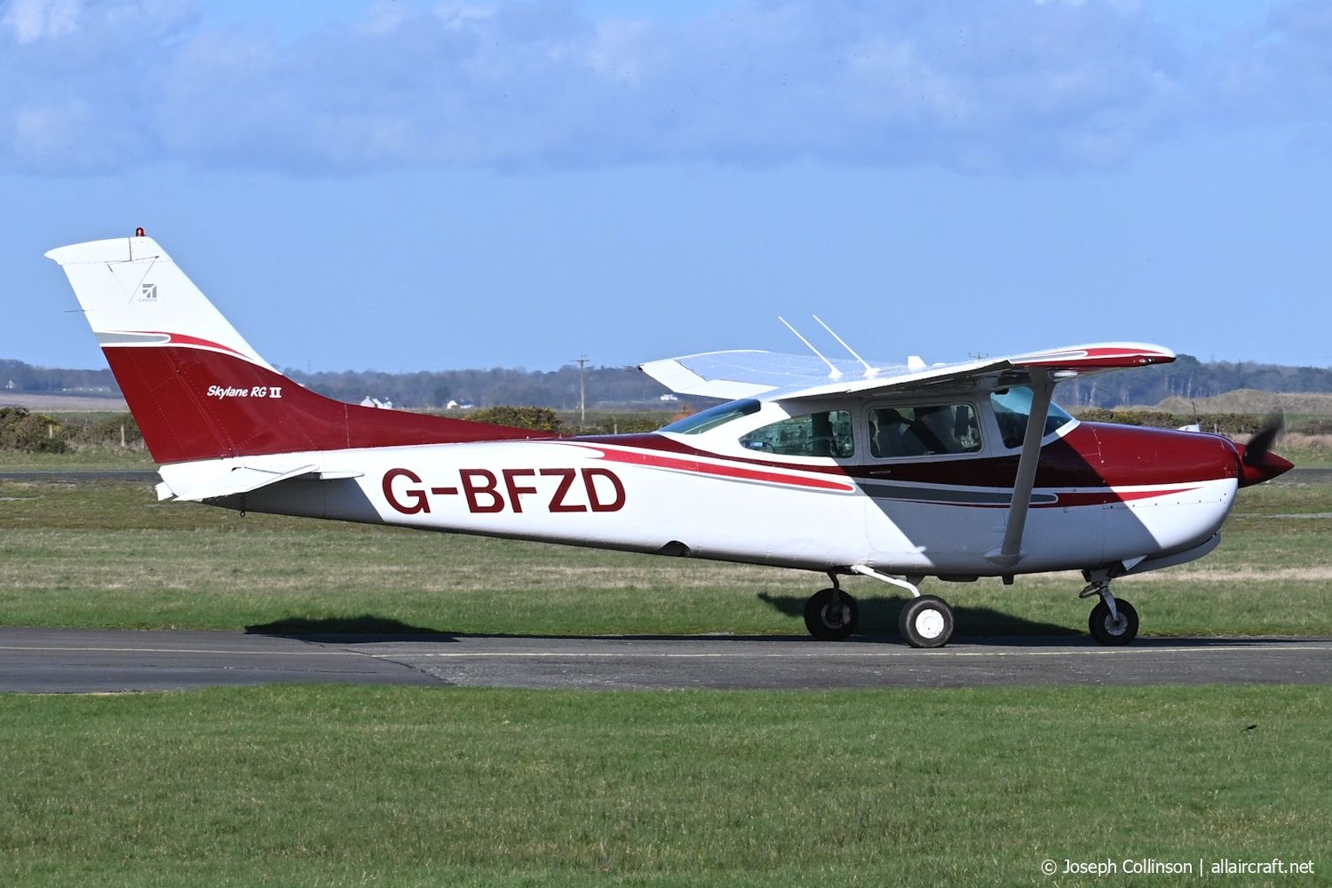 G-BFZD (0010) 1978 Reims-Cessna FR182 Skylane RG