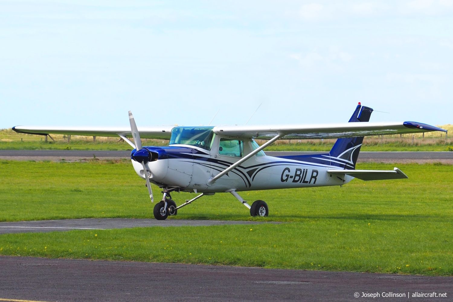 G-BILR (152-84822) 1981 Cessna 152