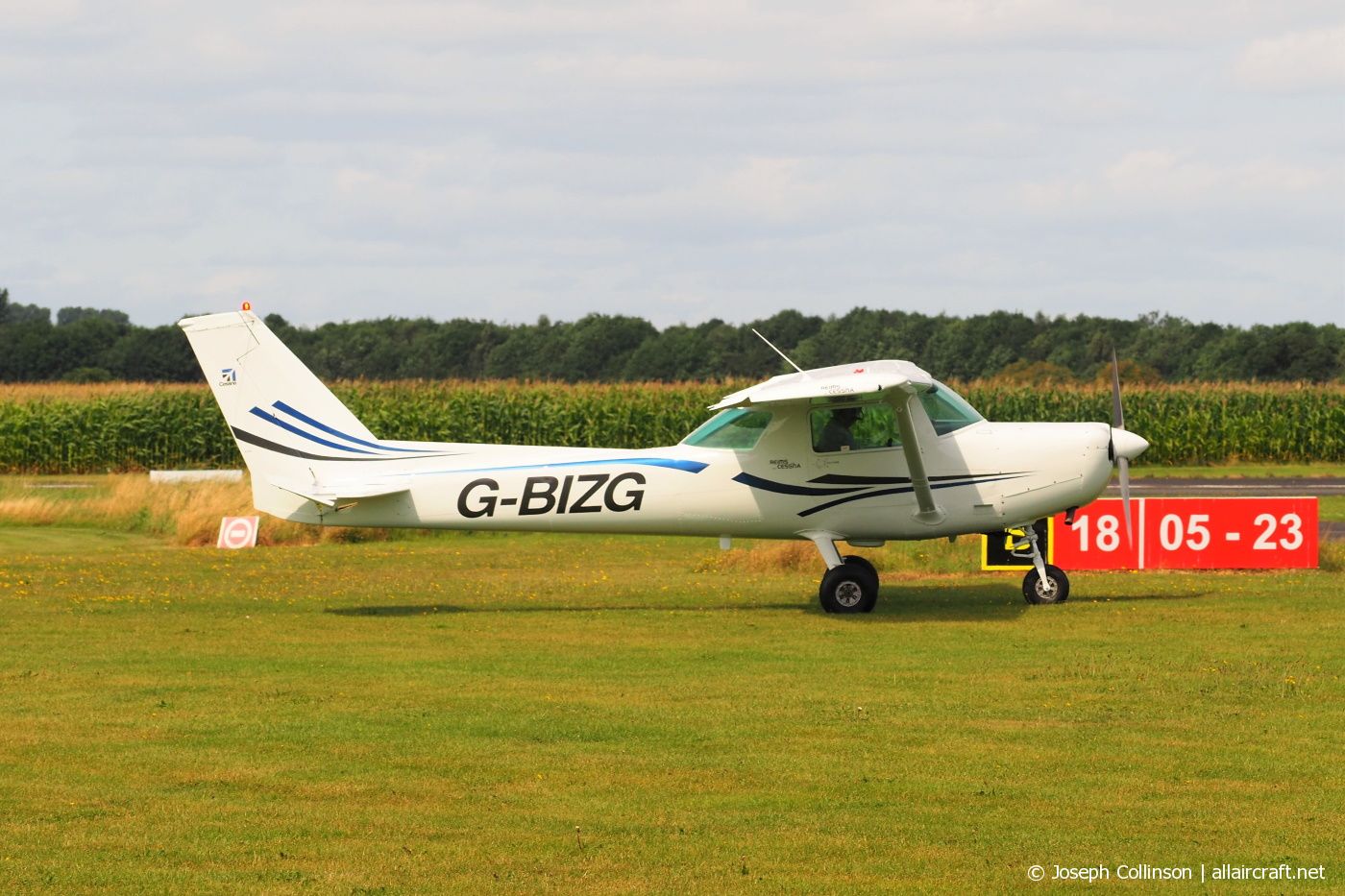 G-BIZG (1873) 1981 Reims-Cessna F152