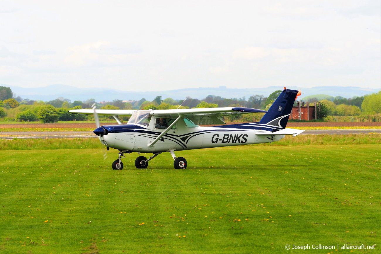 G-BNKS (152-83186) 1979 Cessna 152