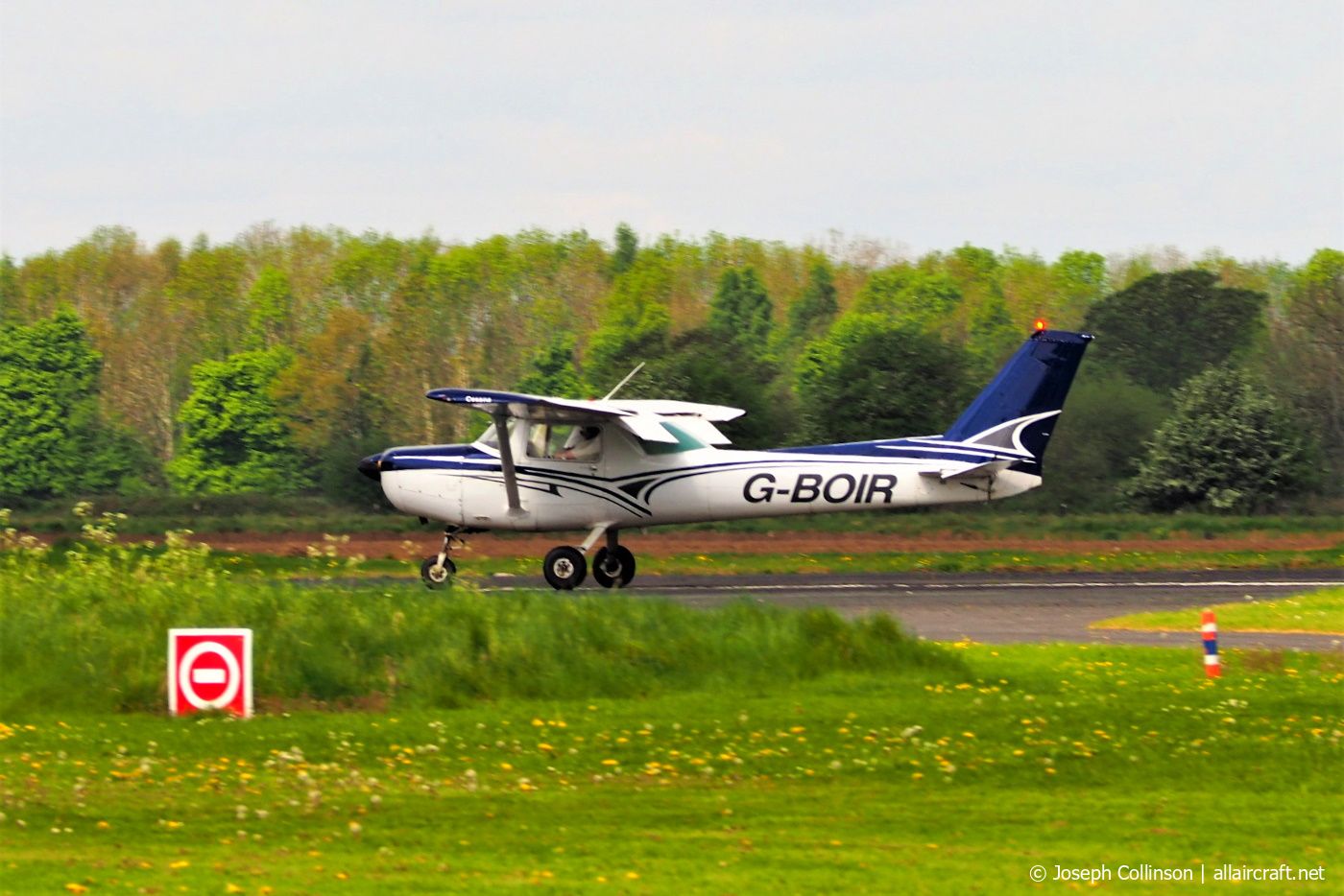 G-BOIR (152-83272) 1979 Cessna 152