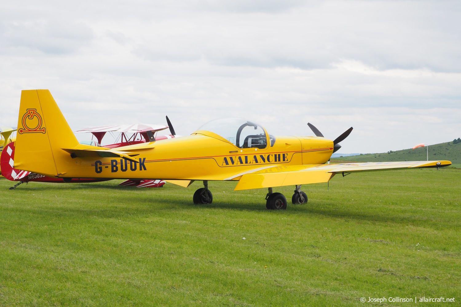 G-BUUK (2121) 1993 Slingsby T67M Mk.2 Firefly