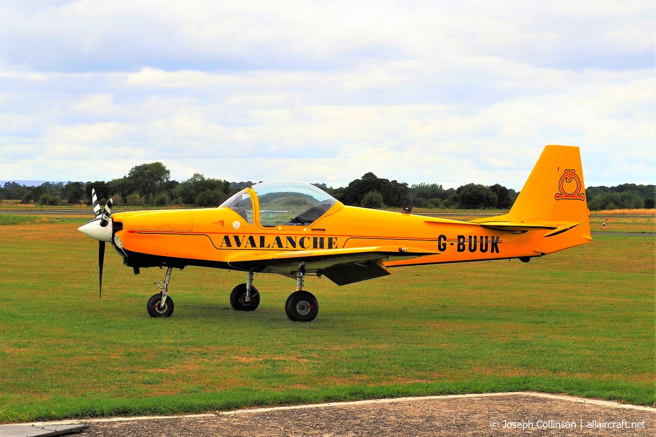 G-BUUK (2121) 1993 Slingsby T67M Mk.2 Firefly