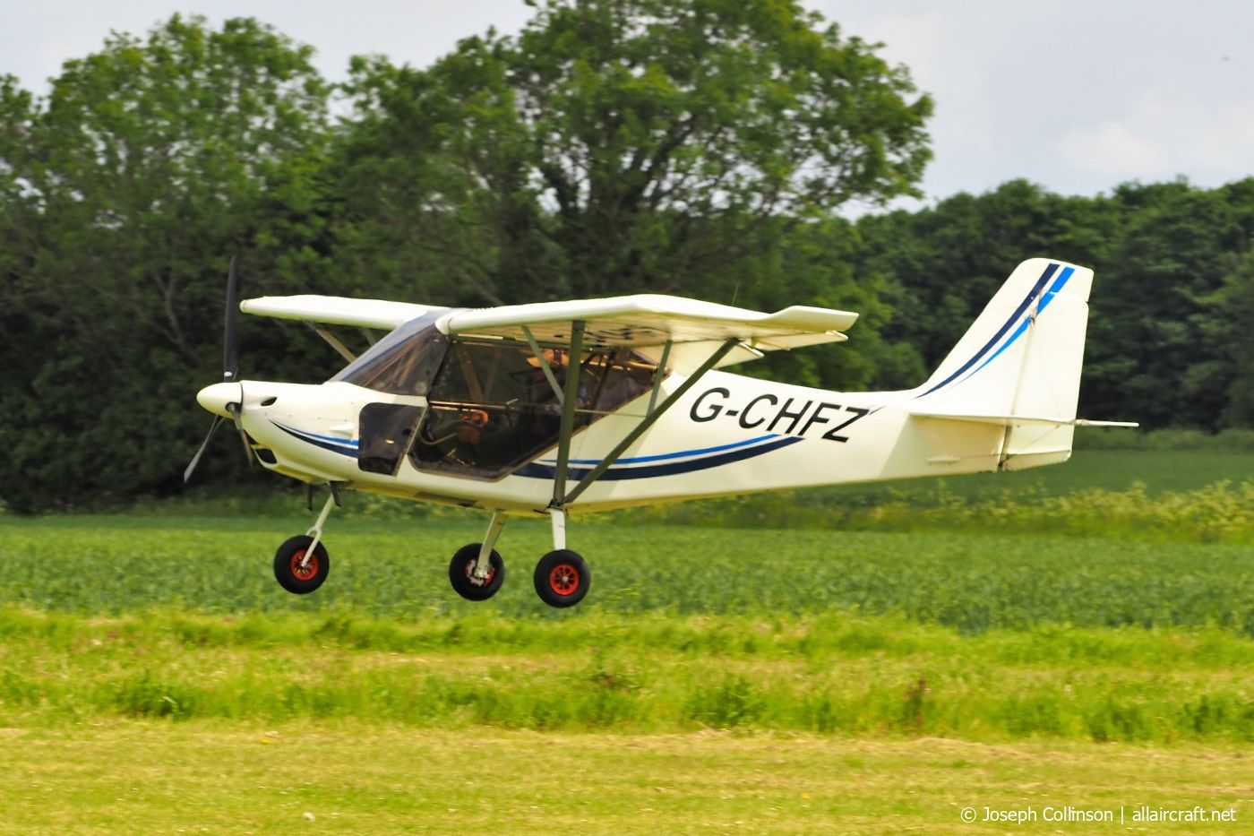 G-CHFZ 2011 Best Off Skyranger 912S(1)