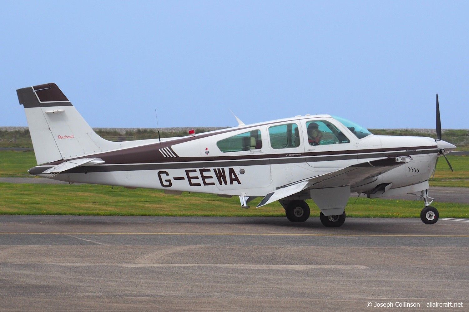 G-EEWA (CE1226) 1988 Beechcraft F33A Bonanza