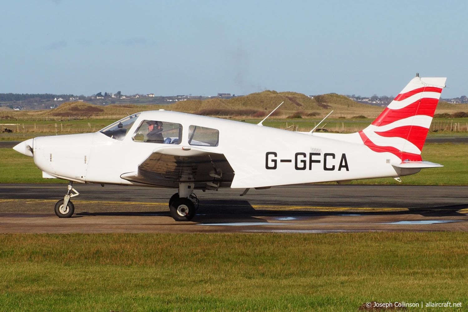 G-GFCA (28-41100) 1989 Piper PA-28-161 Cadet