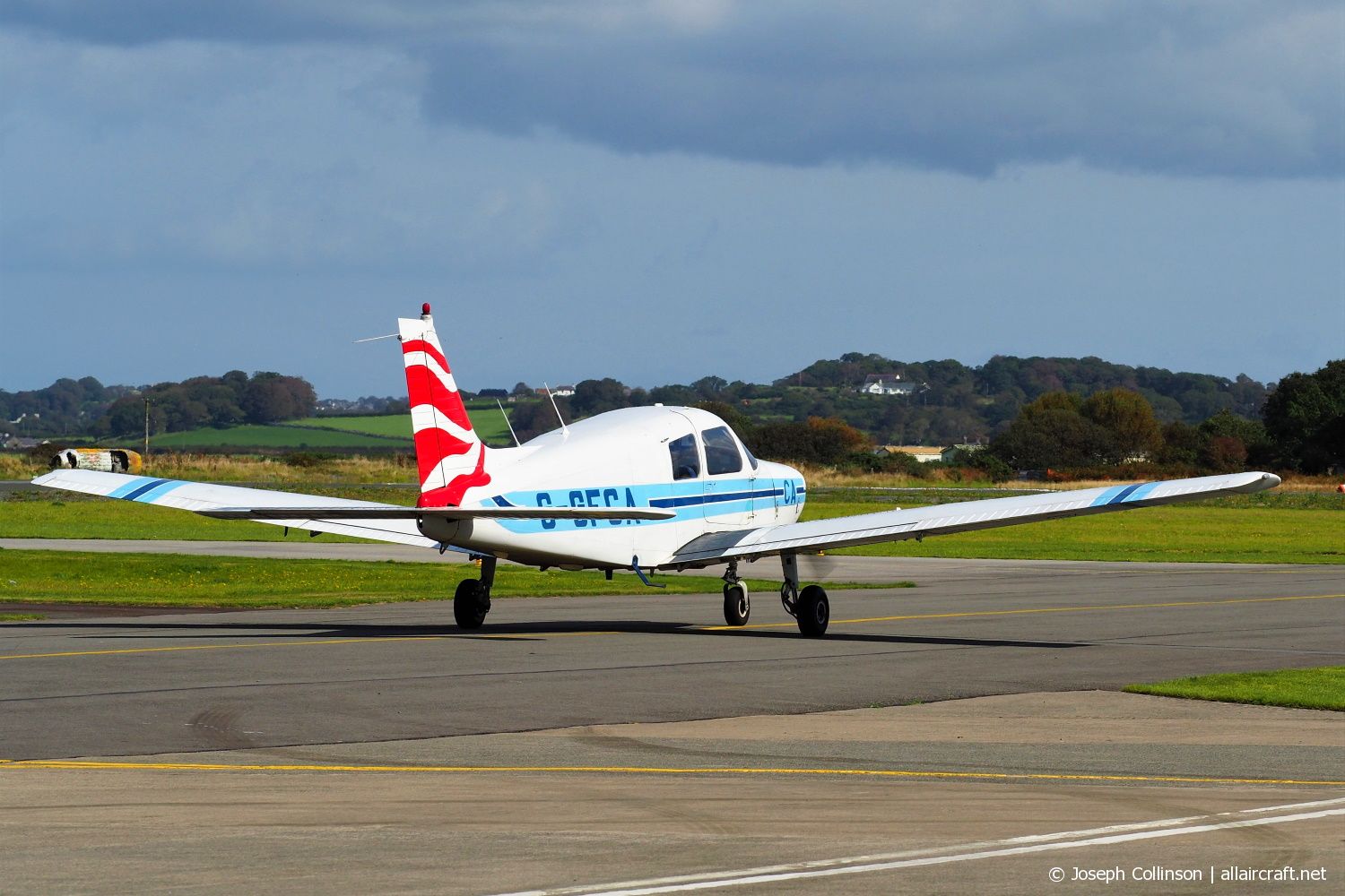 G-GFCA (28-41100) 1989 Piper PA-28-161 Cadet