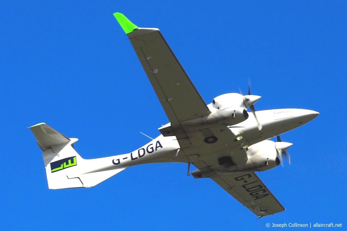 G-LDGA (42.N053) 2011 Diamond DA-42NG Twin Star