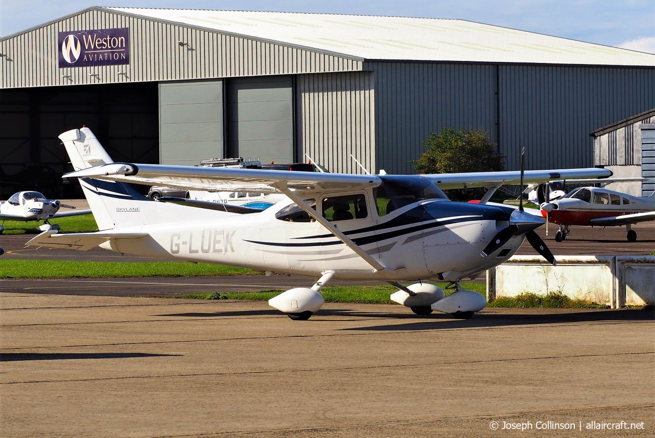 G-LUEK (182-81740) Cessna 182T Skylane