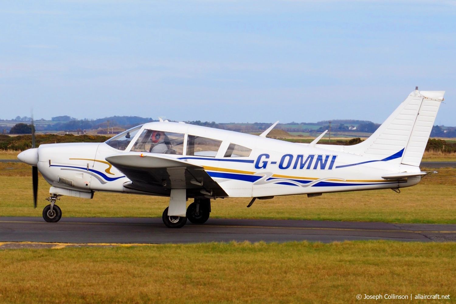 G-OMNI (28R-7335130) 1973 Piper PA-28R-200 Cherokee Arrow II