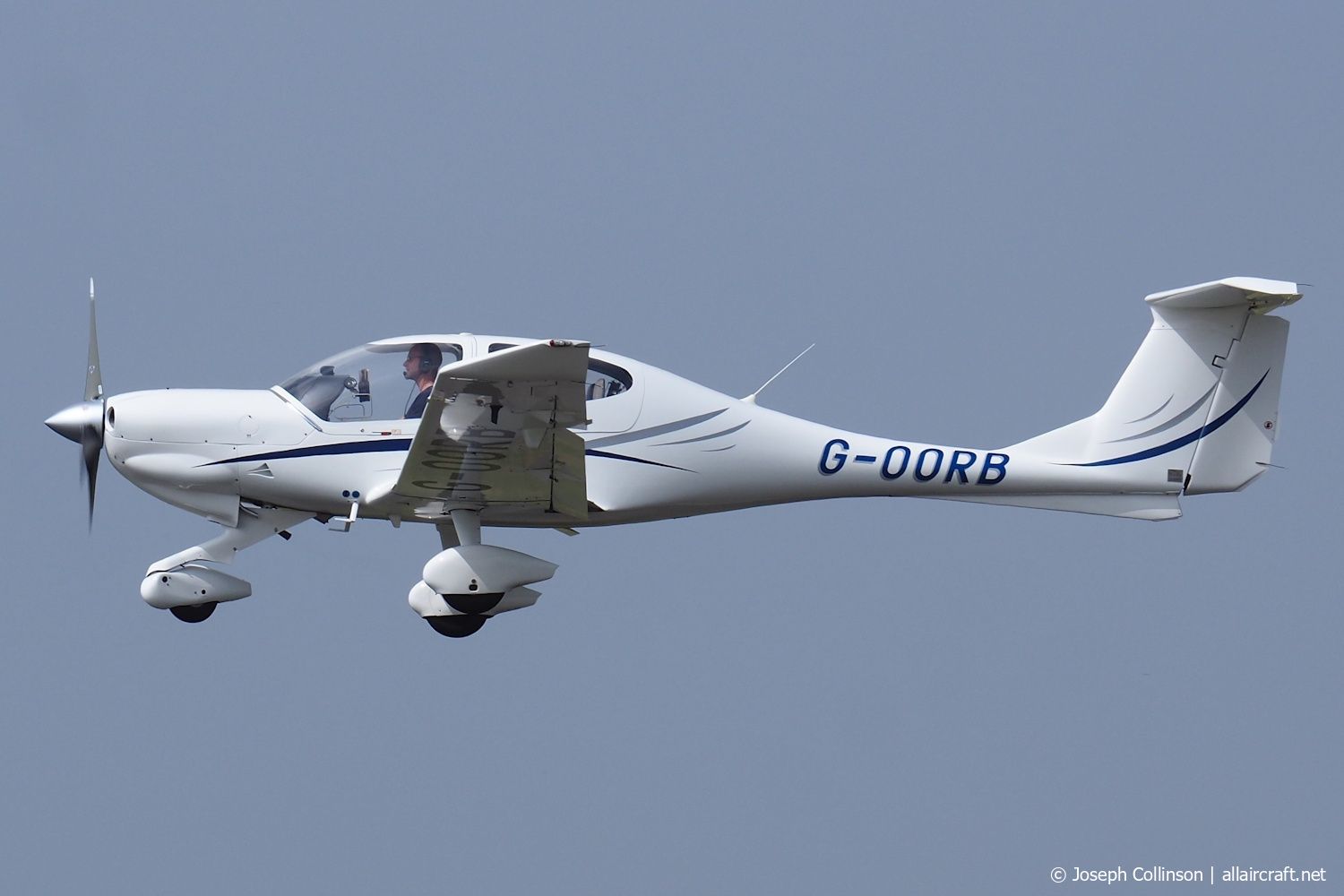 G-OORB (D4.084) 2004 Diamond DA-40D Diamond Star