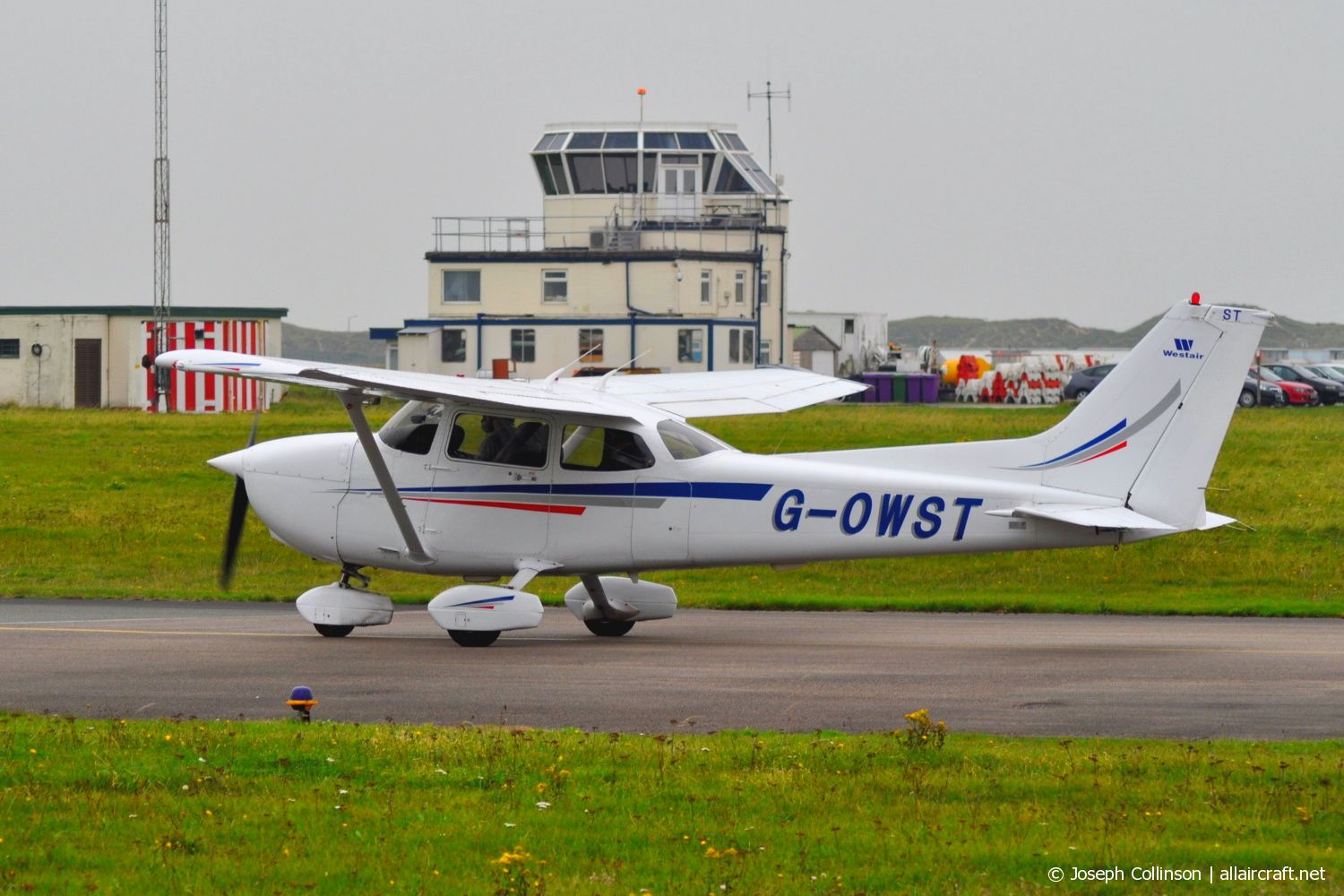 G-OWST (172S8163) 1999 Cessna 172S Skyhawk