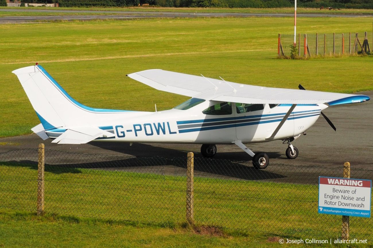 G-POWL (182-67813) 1982 Cessna 182R Skylane