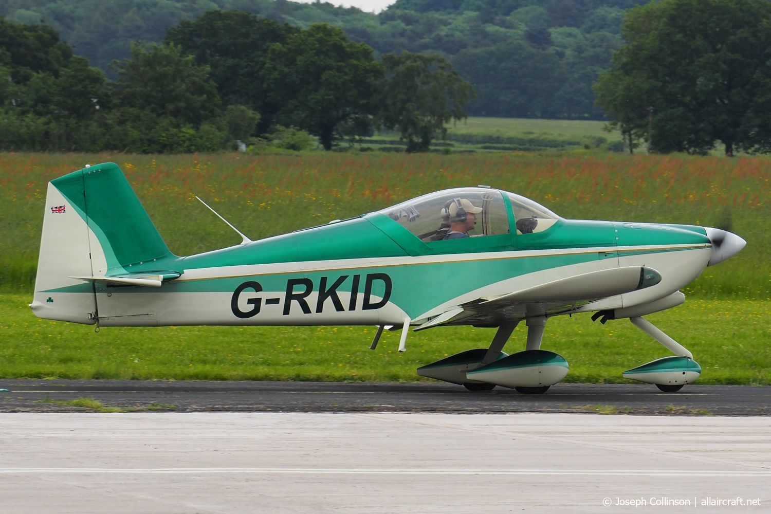 G-RKID · Vans RV-6A · (EGBO)