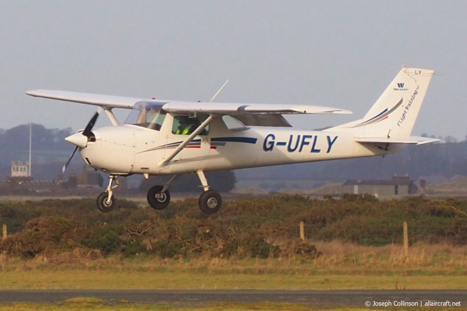 G-UFLY (0264) 1967 Reims F150H