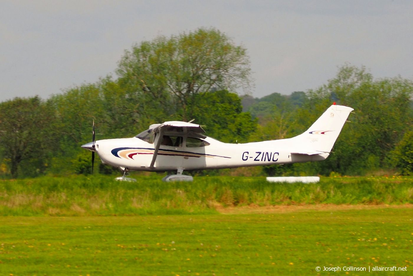 G-ZINC (18280757) 2000 Cessna 182S